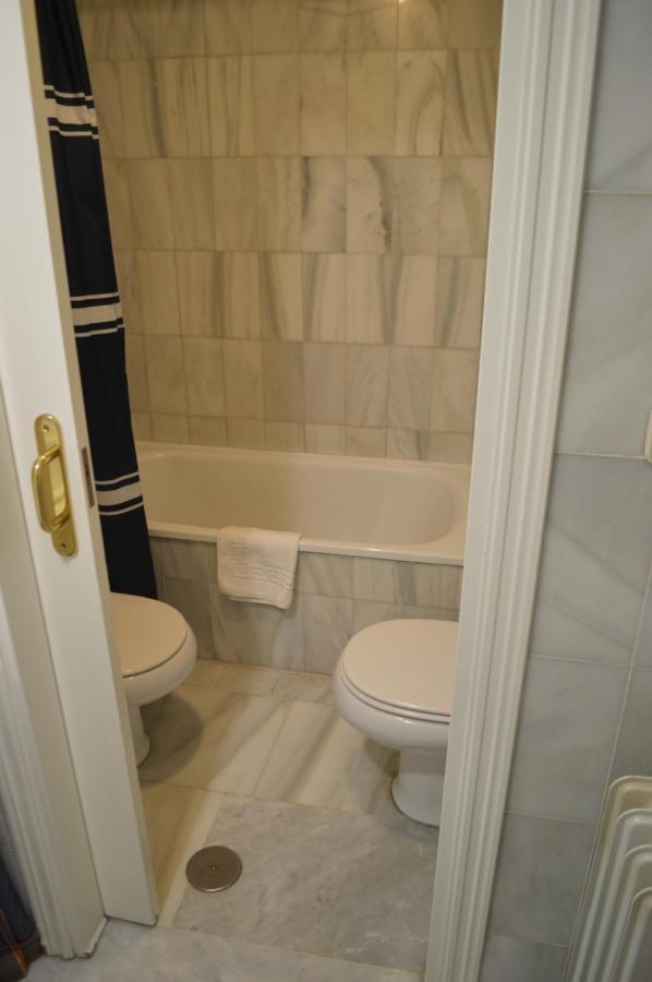 Apartamento Adoratrices Granada Bagian luar foto
