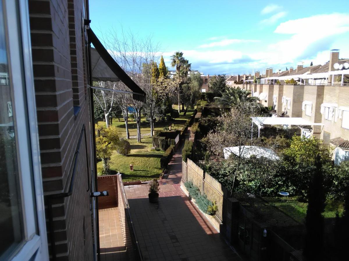Apartamento Adoratrices Granada Bagian luar foto